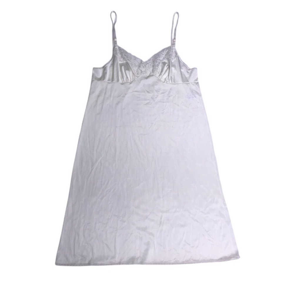 Vintage Vassarette Full Slip Women 42 White Lace Trim Nylon 10-805 USA Made‎